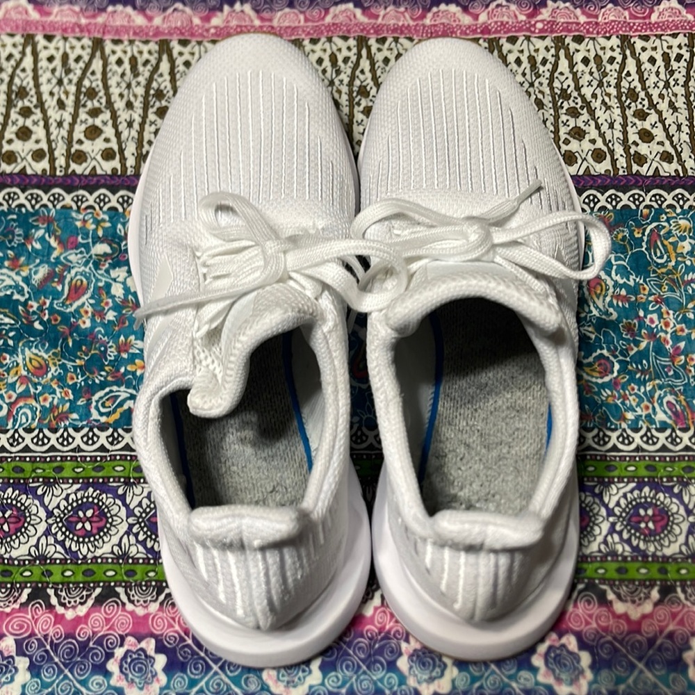Men’s sneakers
